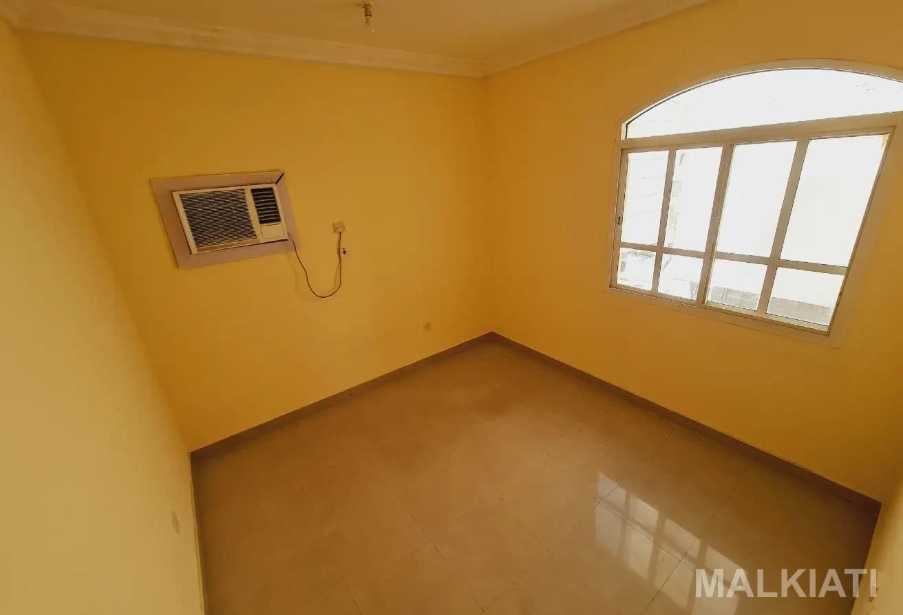 3 Bed | 2 Bath | QAR. 4500 | Bin Omran | Family - Image 4