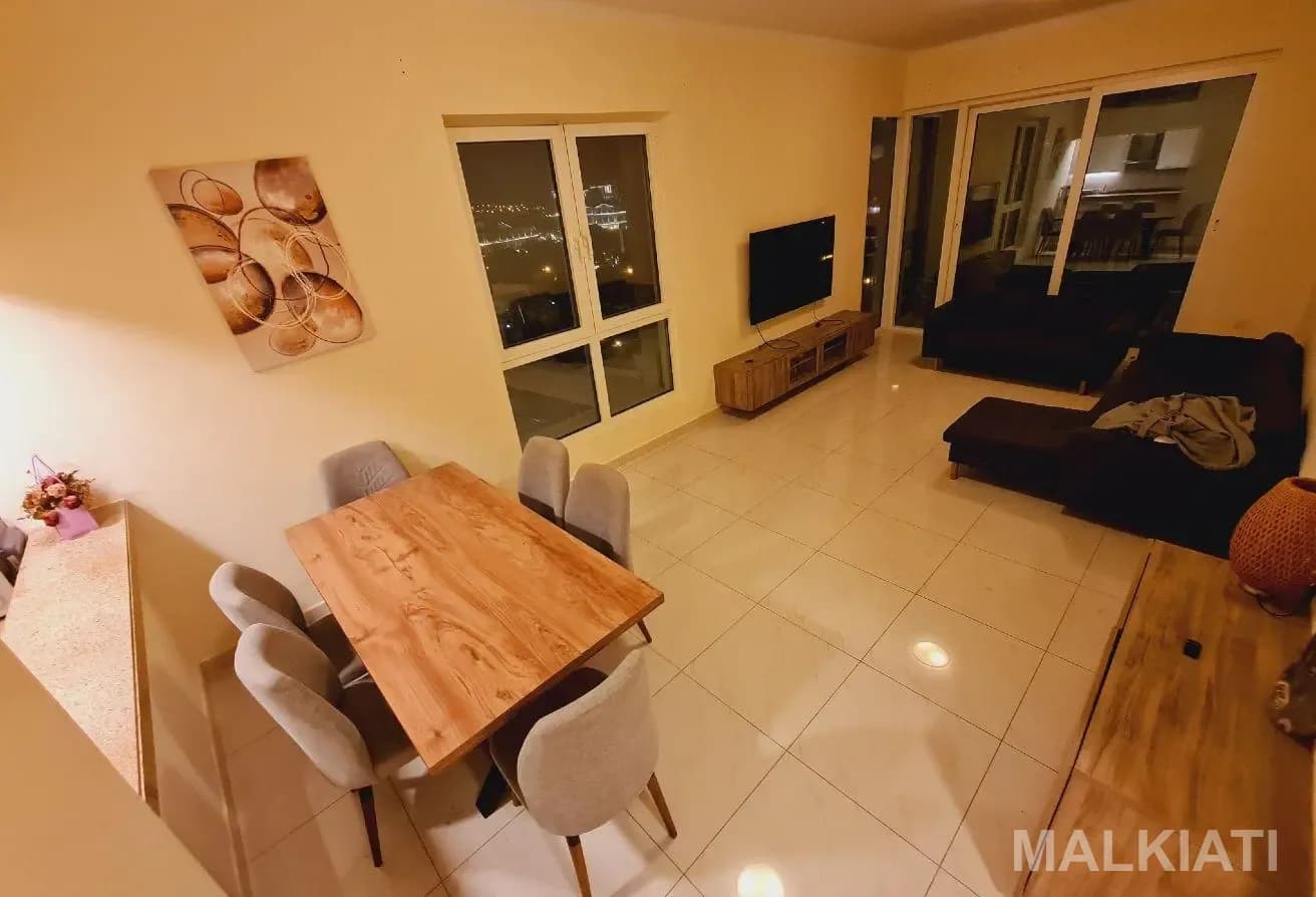 Furnished | 2 Bed | VB | Balcony | 10K | Sea view - Image 2