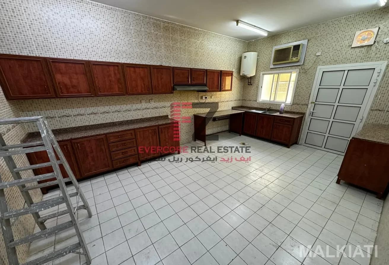 STANDALONE VILLA| UNFURNISHED| 04 + OUTHOUSE - Image 4