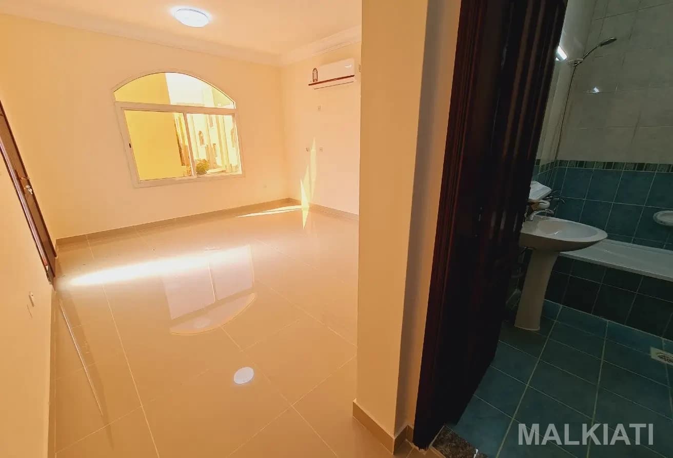 03 Bed | Compound villa | Al Thumama | QAR. 9200 - Image 2
