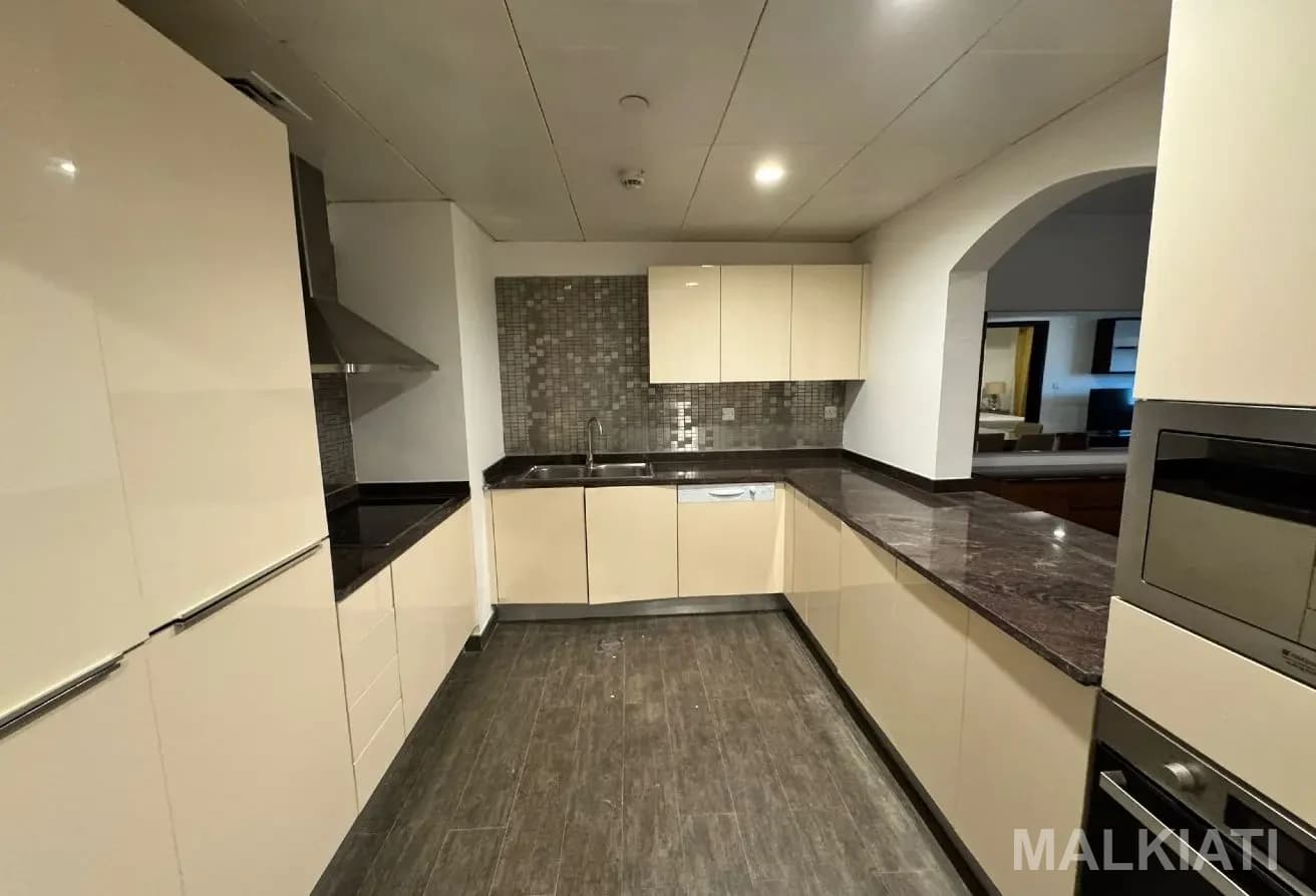 Spacious 01 Bedroom| All-inclusive| Balcony - Image 5