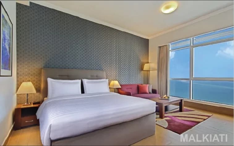 Luxury Fully Furnished Seafront Executive Studio | The Curve Hotel | West Bay | Contract Duration Yearly - Image 2