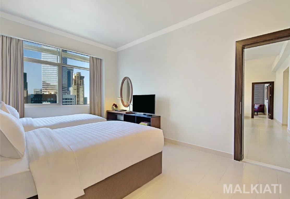 Luxury Seafront Fully Furnished 2 BR Premiere | The Curve Hotel | West Bay | Daily Stay - Image 3