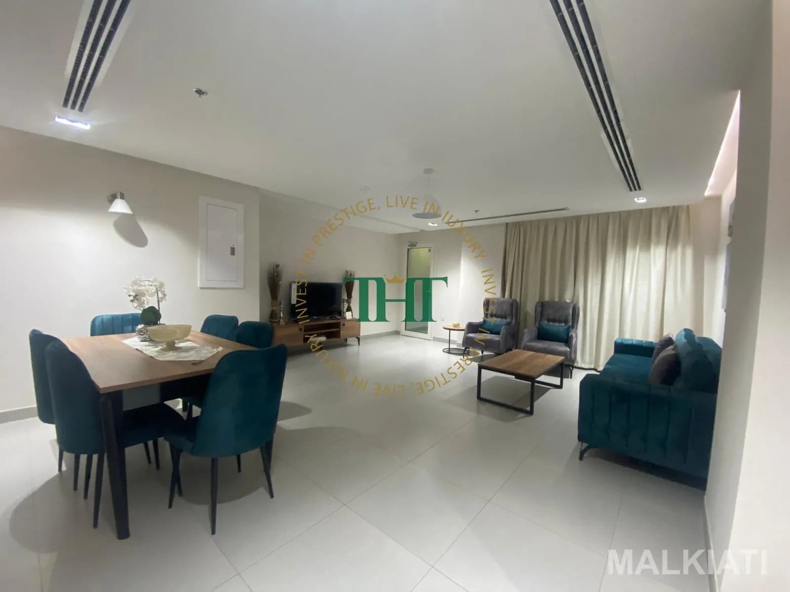 Cozy | 2BHK | FF | Balcony | Pool and Gym