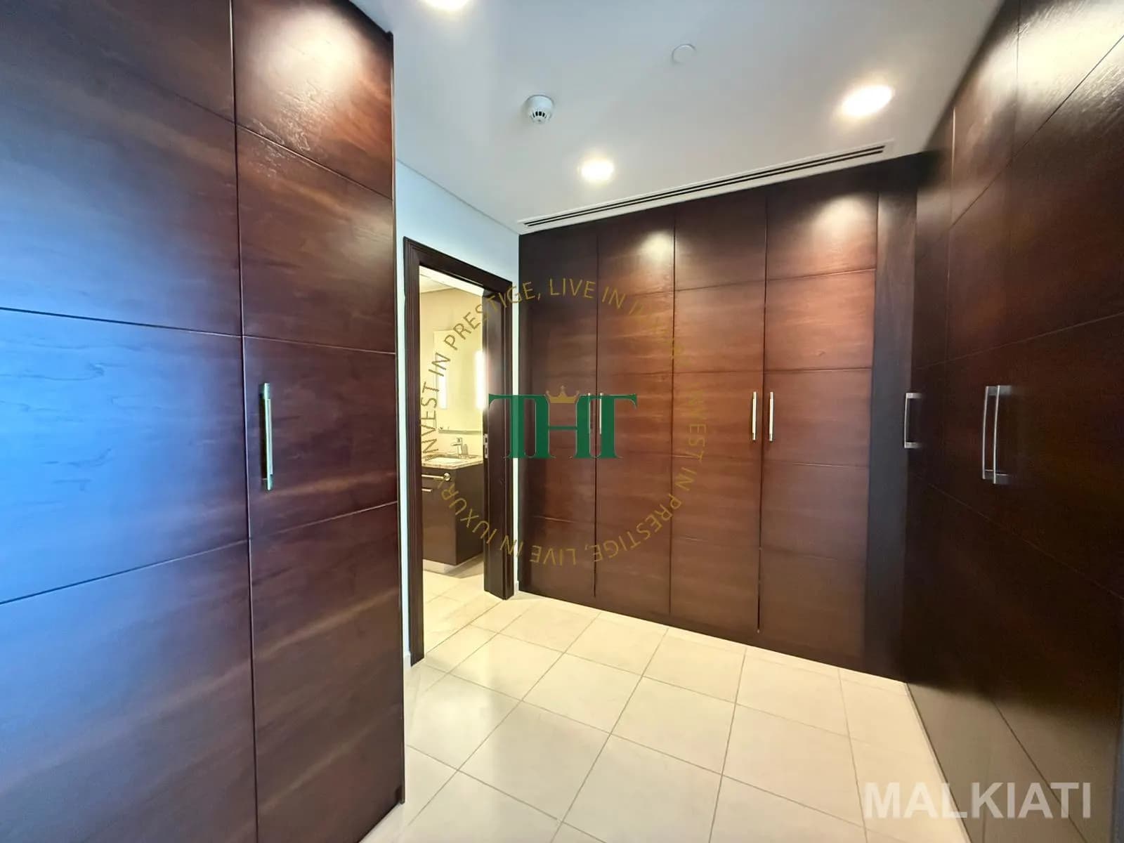 Spacious | 2BHK | SF | Including Bills | 1 Month Free | Sea View | Balcony - Image 4