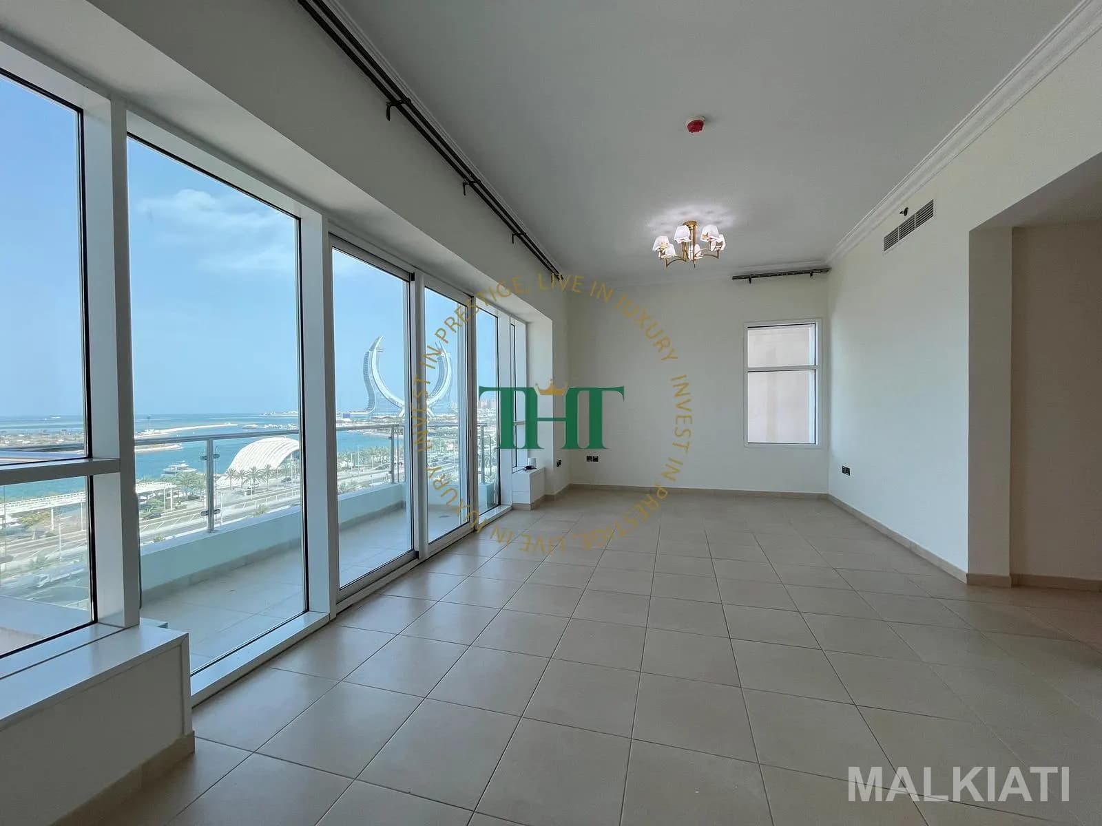 Spacious | 3BHK | SF | 2 Balconies | Full Sea View | Including Bills - Image 5